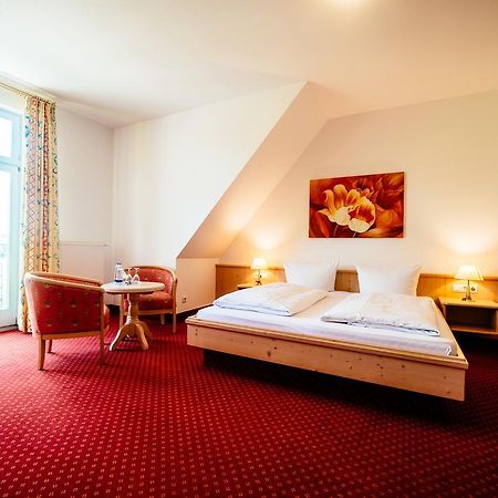 Landgasthof Gut Deutenhof Hotel Bad Abbach Exterior photo