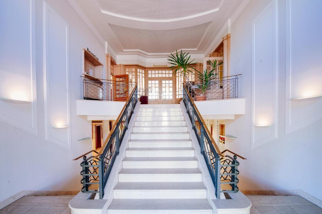 Landgasthof Gut Deutenhof Hotel Bad Abbach Exterior photo